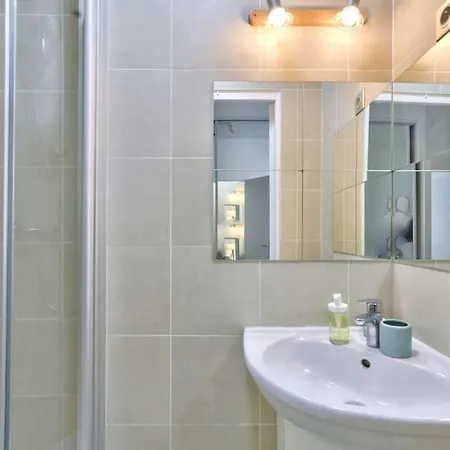 Modern T2 10 Minutes Walk From Parc Des Princes